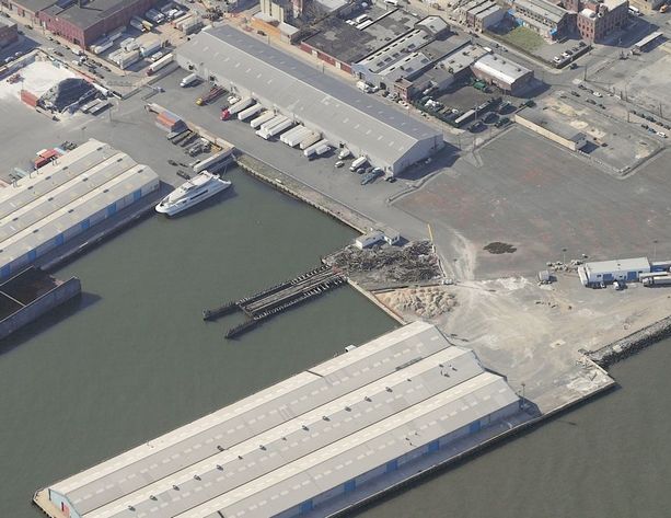 red hook: pier - ferris str